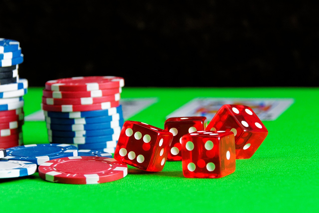 Oddyseja Pokerzysty: Ewolucja od Riverboats do Wirtualnej Rzeczywistości