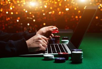 Zanurz Się w Świecie Pokerowych Emocji Online: Graj i Wygrywaj!