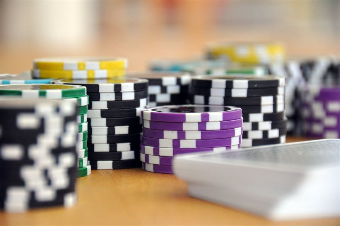 Start w Pokerze: Twój Kompletny Przewodnik dla Początkujących!
